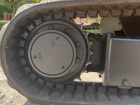 030.01 Komatsu PC28UU-2E Mini Excavator S/N 13838