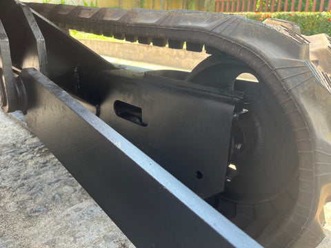 030.01 Komatsu PC28UU-2E Mini Excavator S/N 13838