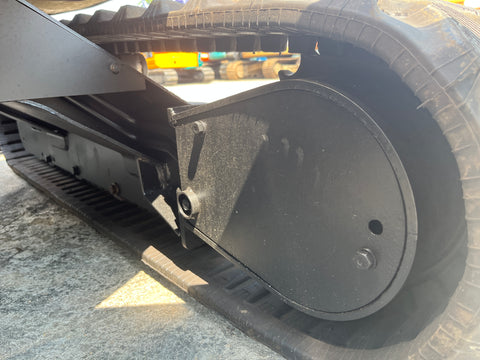 030.01 Komatsu PC28UU-2E Mini Excavator S/N 13838