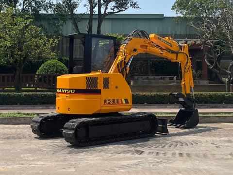 030.03 Komatsu PC38UU Mini Excavator S/N 1809