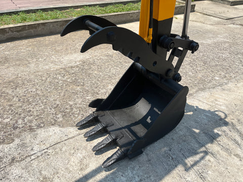 030.03 Komatsu PC38UU Mini Excavator S/N 1809