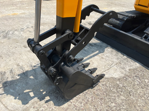 030.03 Komatsu PC38UU Mini Excavator S/N 1809