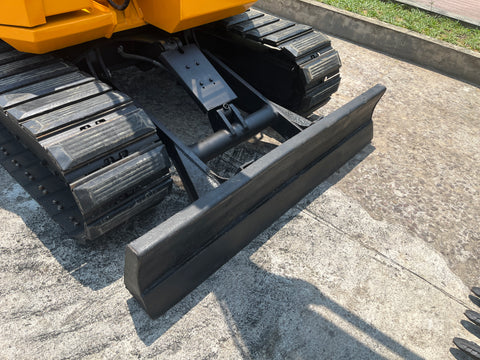 030.03 Komatsu PC38UU Mini Excavator S/N 1809