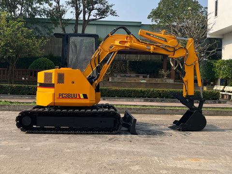 030.02 Komatsu PC38UU Mini Excavator S/N 1497