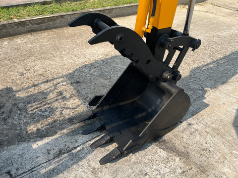 030.02 Komatsu PC38UU Mini Excavator S/N 1497