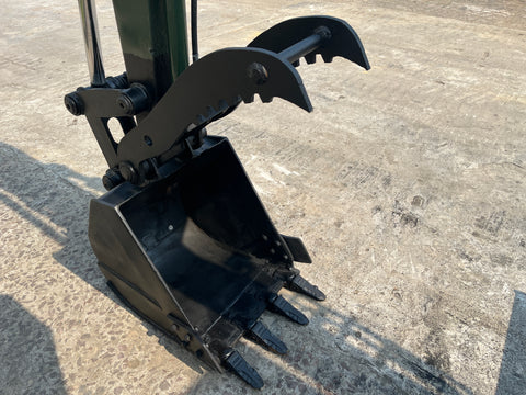 030.05 Komatsu PC50UU Mini Excavator S/N 3985