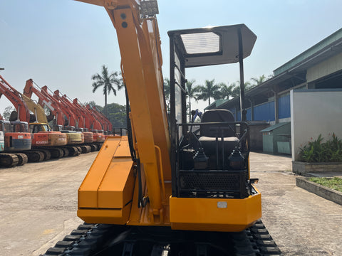 030.04 Komatsu PC50UU Mini Excavator S/N 3072