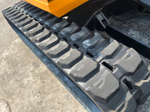 030.04 Komatsu PC50UU Mini Excavator S/N 3072