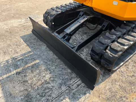 030.04 Komatsu PC50UU Mini Excavator S/N 3072