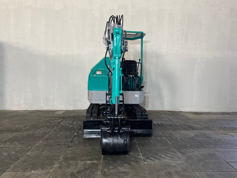 018.06 Komatsu PC28UU Mini Excavator S/N 3901