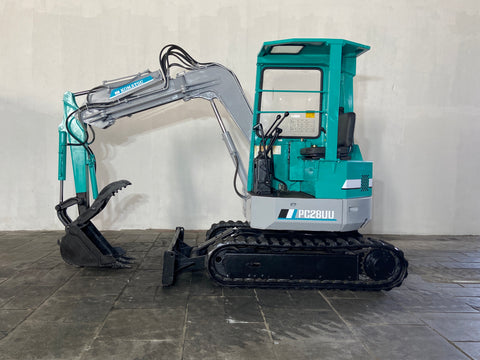 018.06 Komatsu PC28UU Mini Excavator S/N 3901