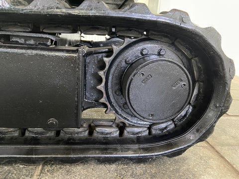 018.06 Komatsu PC28UU Mini Excavator S/N 3901