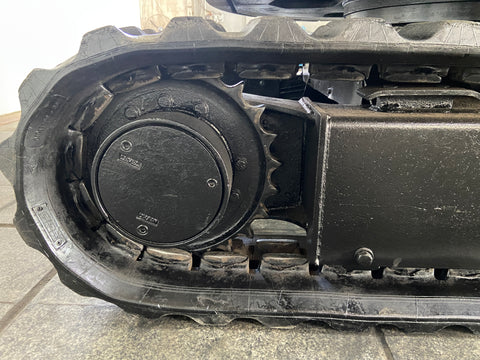 018.06 Komatsu PC28UU Mini Excavator S/N 3901