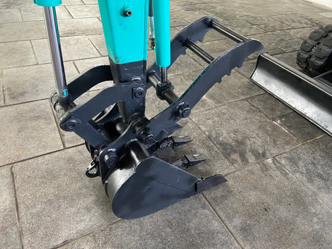 018.04 Komatsu PC20-7 Mini Excavator S/N 39500