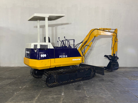 018.03 Komatsu PC20-6 Mini Excavator S/N 28730