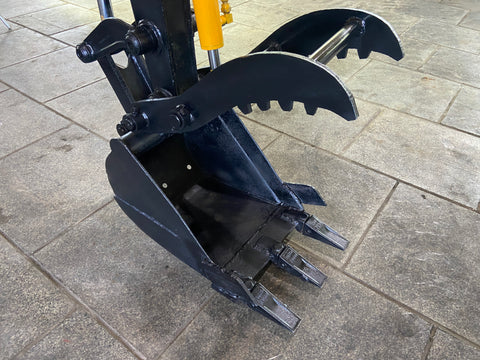 018.03 Komatsu PC20-6 Mini Excavator S/N 28730