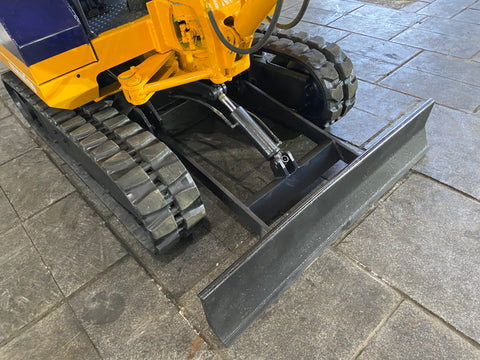 018.01 Komatsu PC10-5 Mini Excavator S/N 9115