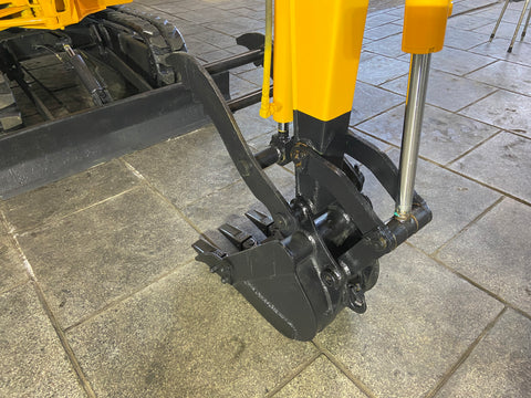 018.01 Komatsu PC10-5 Mini Excavator S/N 9115