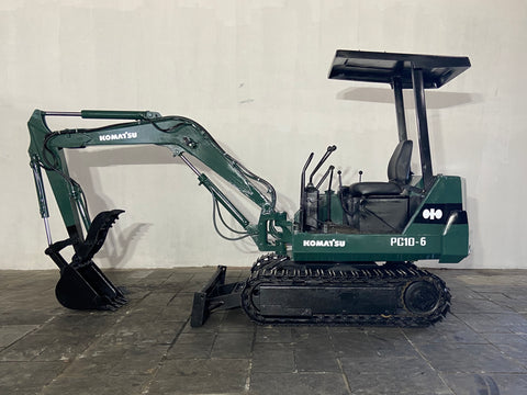 018.02 Komatsu PC10-6 Mini Excavator S/N 22174