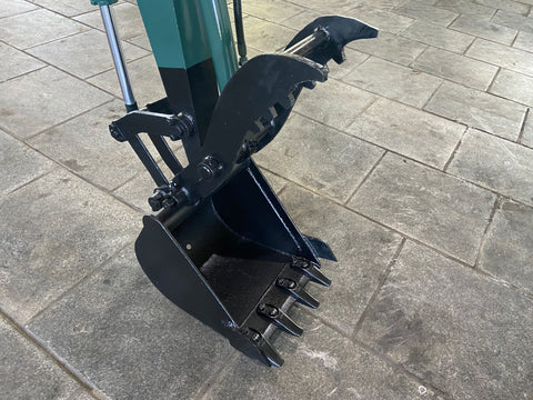 018.02 Komatsu PC10-6 Mini Excavator S/N 22174