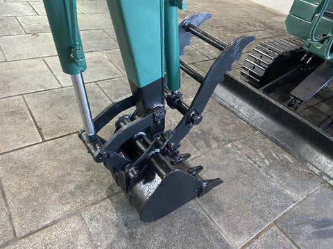 018.02 Komatsu PC10-6 Mini Excavator S/N 22174