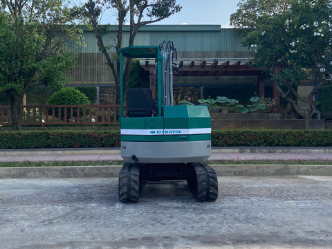 027.01 Komatsu PC28UU Mini Excavator S/N 2012