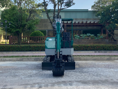 027.01 Komatsu PC28UU Mini Excavator S/N 2012