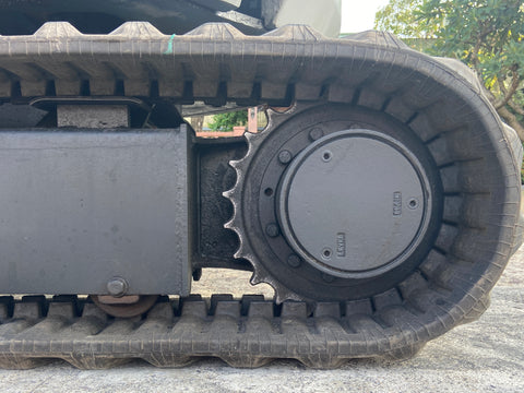 027.01 Komatsu PC28UU Mini Excavator S/N 2012