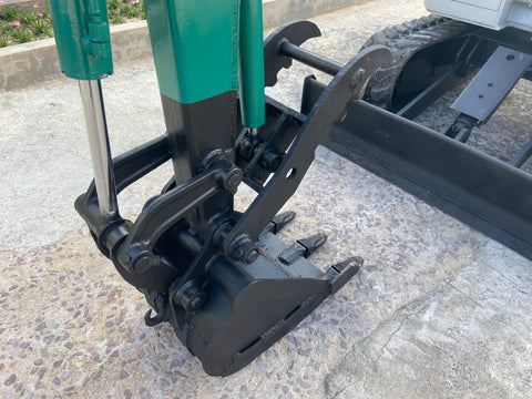 027.01 Komatsu PC28UU Mini Excavator S/N 2012