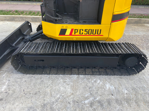 027.05 Komatsu PC50UU Mini Excavator S/N 4703