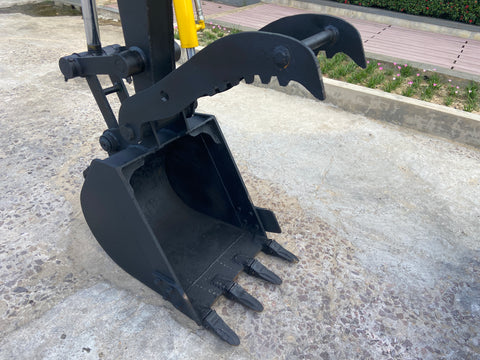 027.05 Komatsu PC50UU Mini Excavator S/N 4703