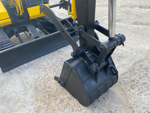 027.05 Komatsu PC50UU Mini Excavator S/N 4703