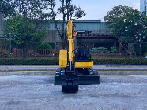 027.04 Komatsu PC38UU Mini Excavator S/N 2157