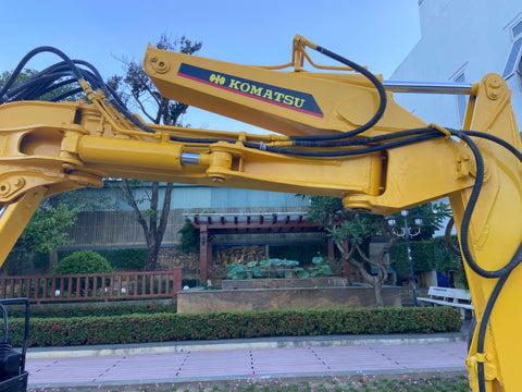 027.04 Komatsu PC38UU Mini Excavator S/N 2157