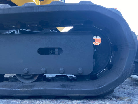 027.04 Komatsu PC38UU Mini Excavator S/N 2157