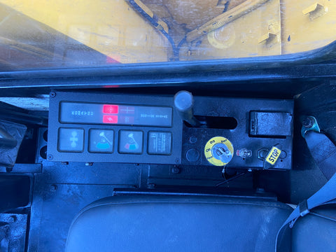 027.04 Komatsu PC38UU Mini Excavator S/N 2157