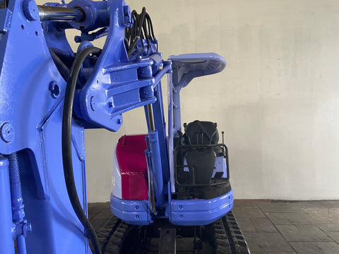 019.04 Komatsu PC28UU-2 Mini Excavator S/N 7719