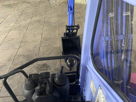 019.04 Komatsu PC28UU-2 Mini Excavator S/N 7719