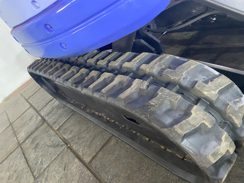 019.04 Komatsu PC28UU-2 Mini Excavator S/N 7719