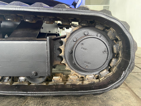 019.04 Komatsu PC28UU-2 Mini Excavator S/N 7719