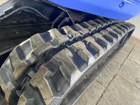 019.04 Komatsu PC28UU-2 Mini Excavator S/N 7719