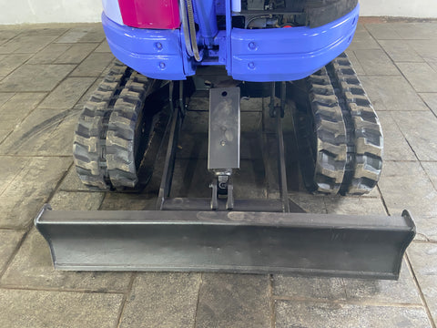 019.04 Komatsu PC28UU-2 Mini Excavator S/N 7719