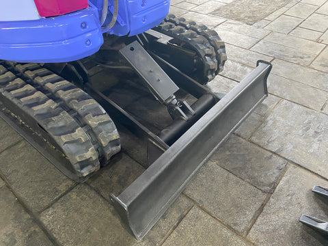 019.04 Komatsu PC28UU-2 Mini Excavator S/N 7719