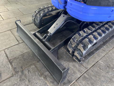 019.04 Komatsu PC28UU-2 Mini Excavator S/N 7719