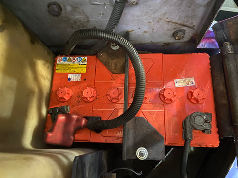 019.04 Komatsu PC28UU-2 Mini Excavator S/N 7719