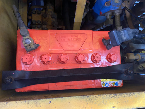 019.01 Komatsu PC10-2 Mini Excavator S/N 4858