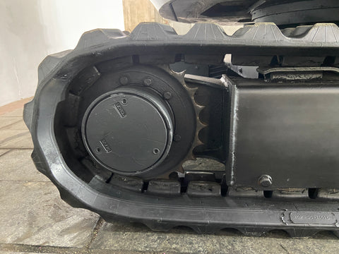 019.03 Komatsu PC28UU Mini Excavator S/N 4698