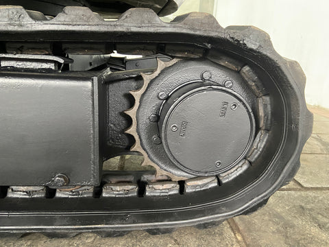 019.03 Komatsu PC28UU Mini Excavator S/N 4698