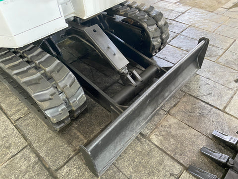 020.02 Komatsu PC28UU Mini Excavator S/N 2312