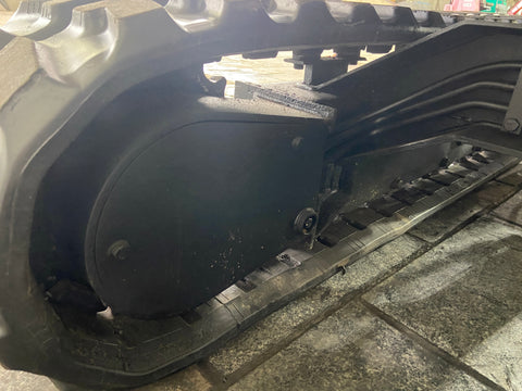 020.02 Komatsu PC28UU Mini Excavator S/N 2312